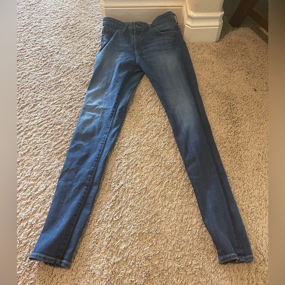 TRENDY pair of FARRAH SKINNY JEANS 👖